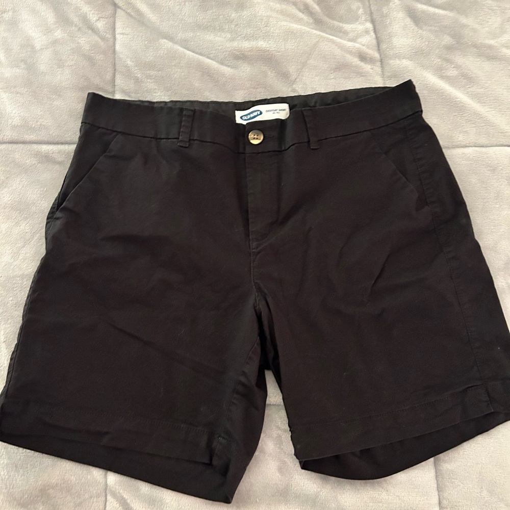 Old Navy Black Everyday Mid-Rise Shorts